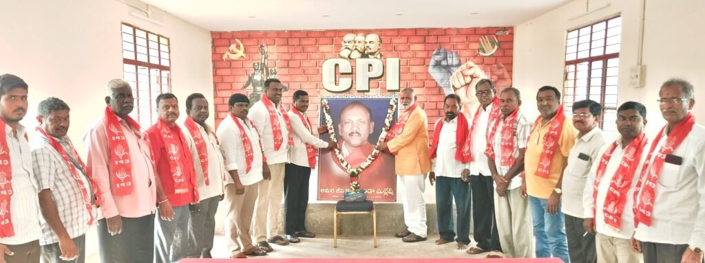 పోరాటాల యోధుడు గుండ మల్లేష్